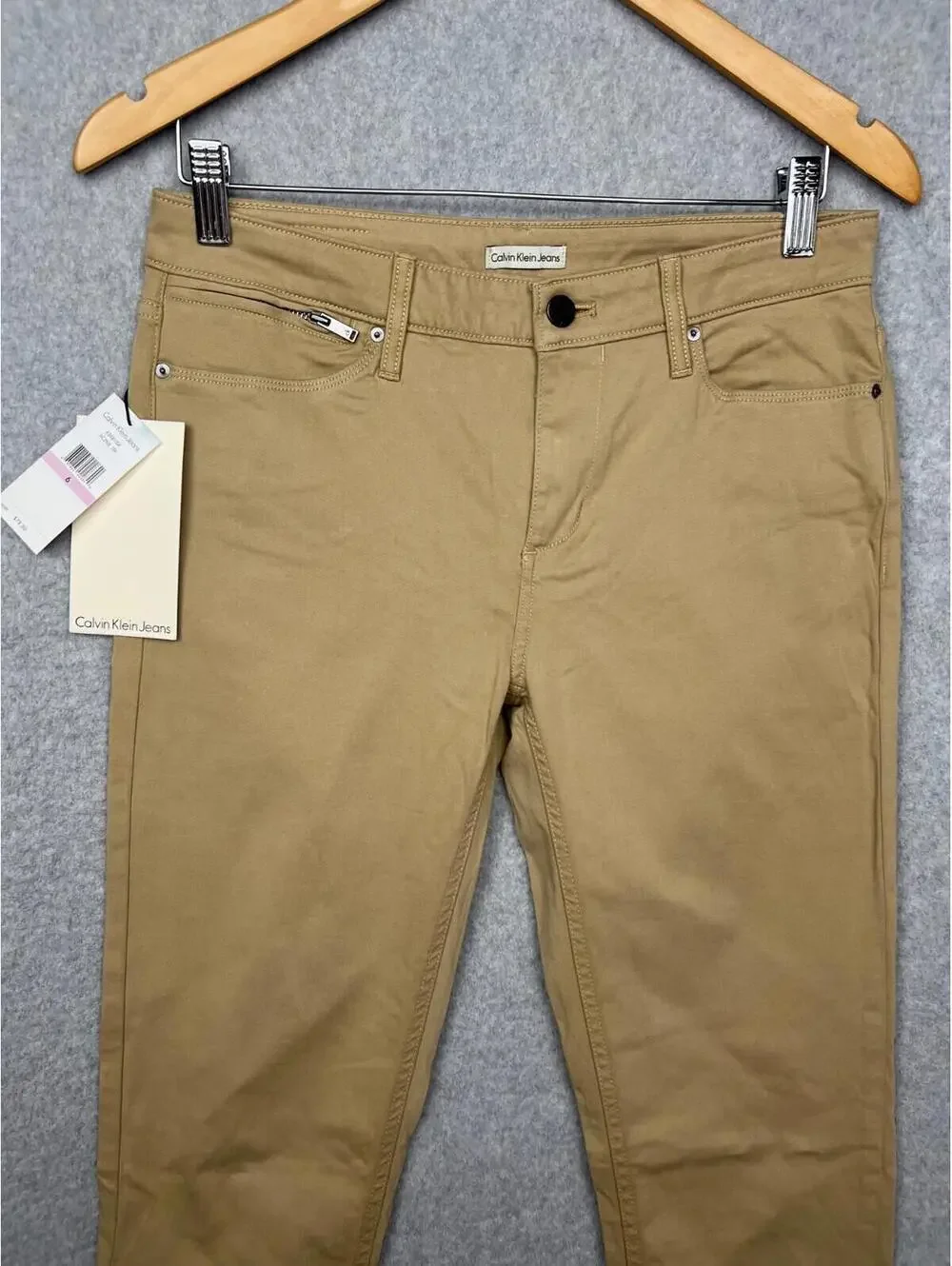 Calvin Klein Jeans Slim Straight Leg Pants Womens Size 6 Casual Simple Tan